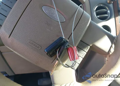 2004 Ford F-150 Lariat/Xlt from USA, damaged, VIN 1FTPW12504KA93267